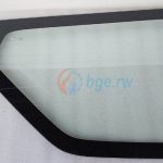 GENUINE GLASS-QUARTER-WINDOW-RIGHT-SIDE-FOR-SUZUKI-ERTIGA-2ND-GEN-84580M72R00